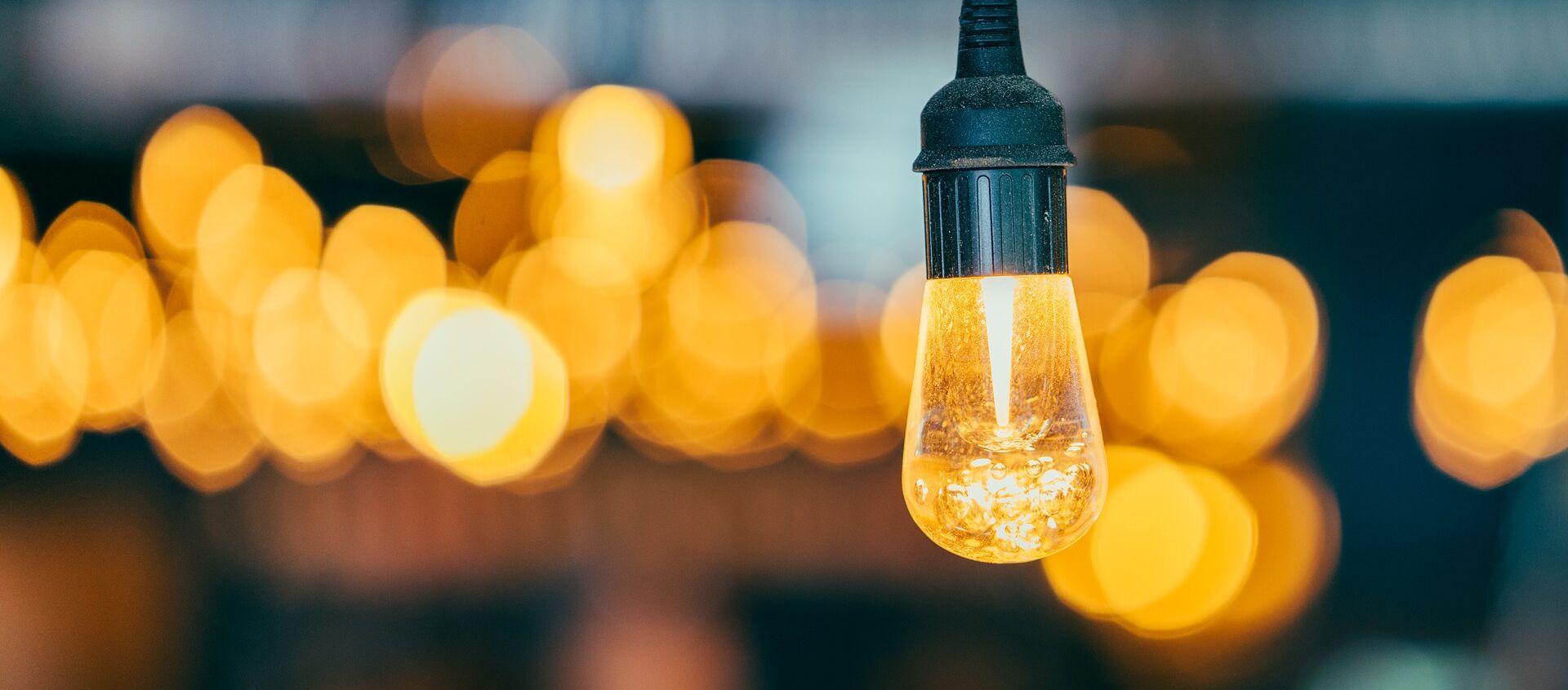 蟒ｺ遽噂辣ｧ譏蚕light-4297386_1920